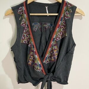 Retro Embroidered Side-tie Crop by FP